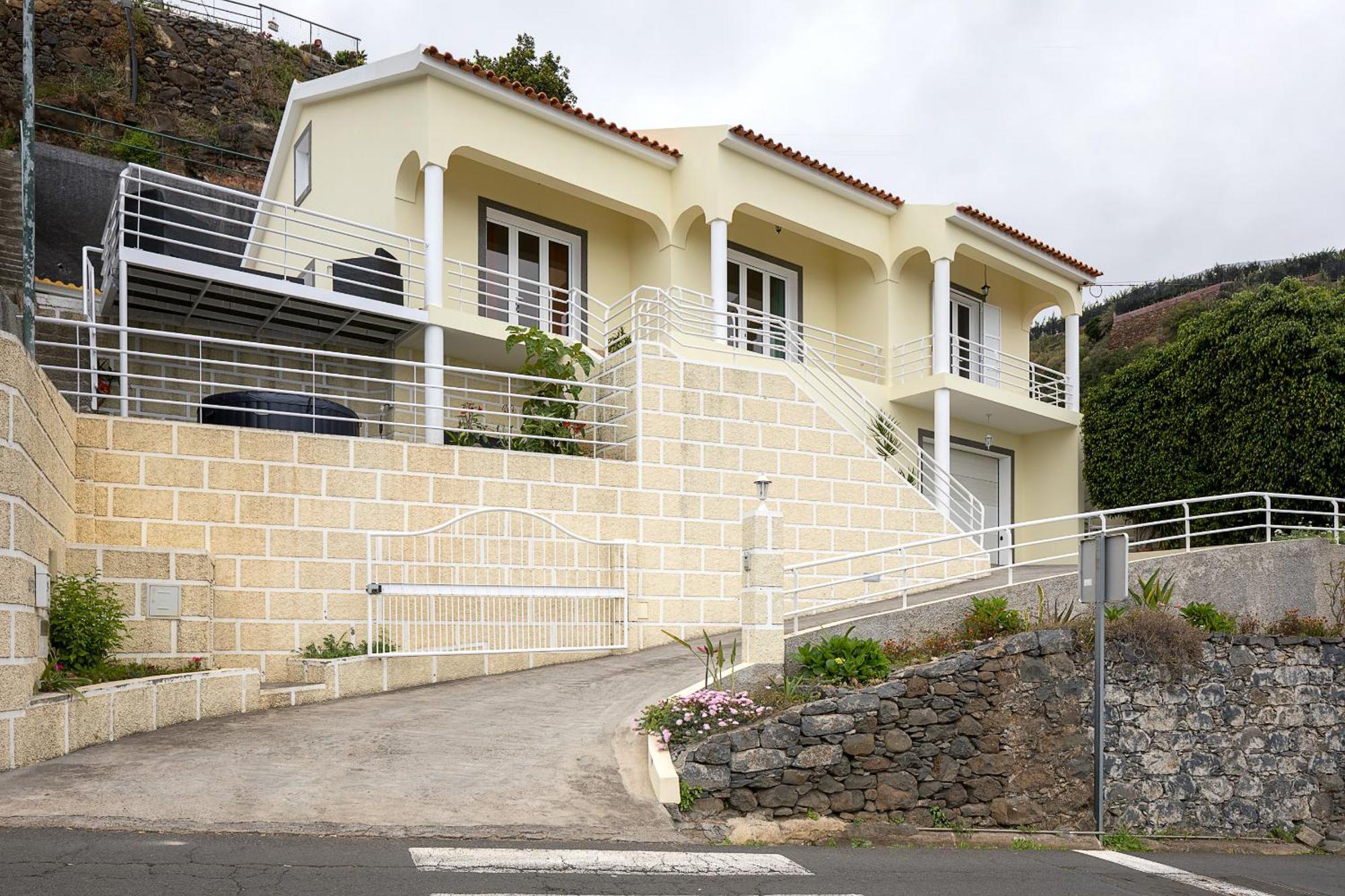Villa Up The Hill, Conforto E Bem Estar Ponta do Sol  Exterior foto